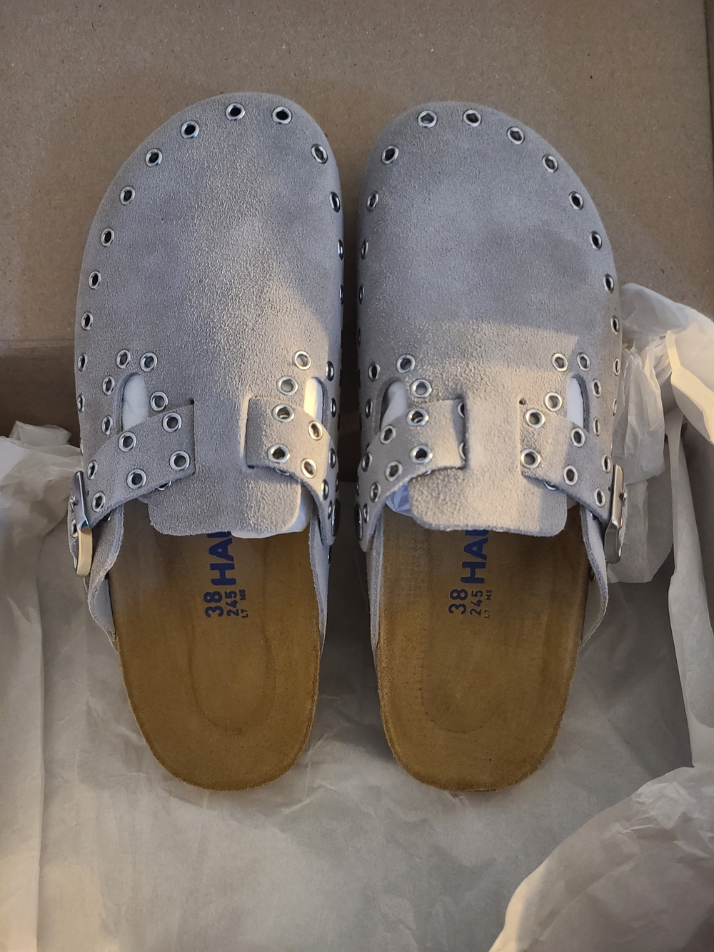 New Halofive sz 7.5 Rivet Suede Leather Corkbed Clogs - Picture 1 of 5